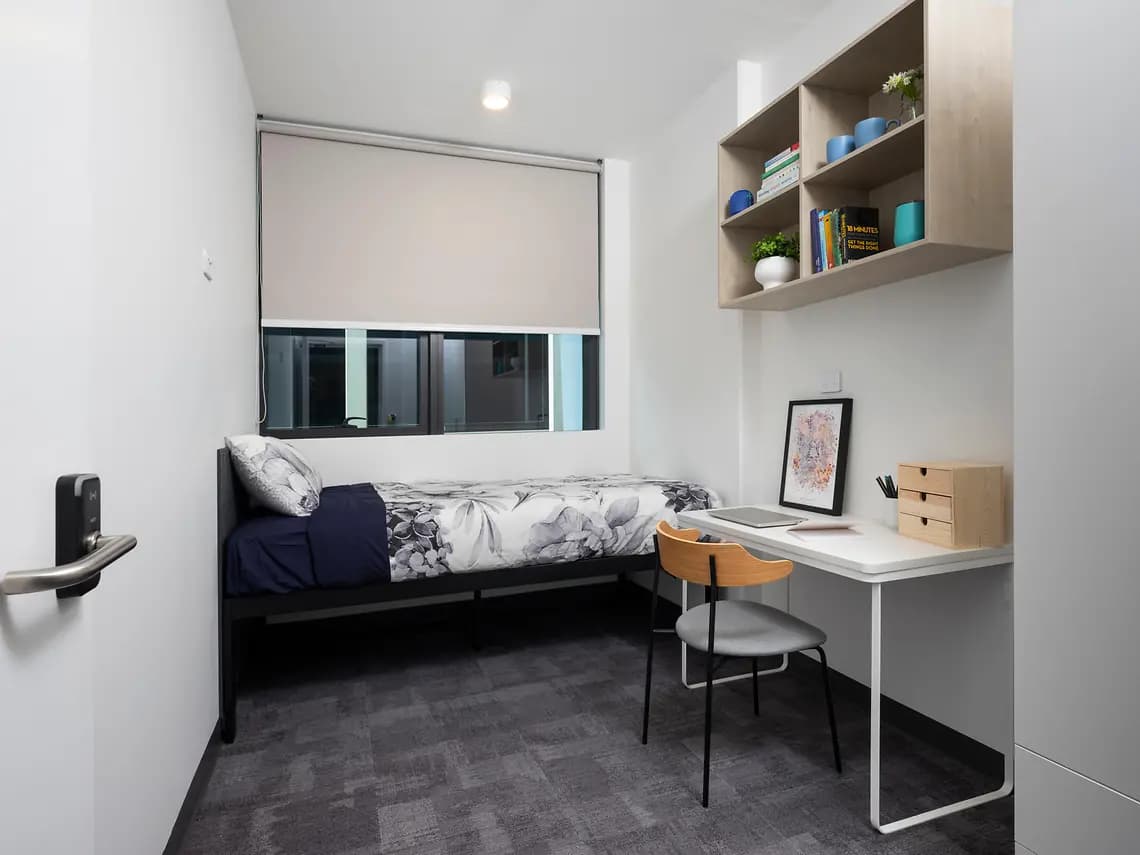 2 Bed Shared Apartment - 1