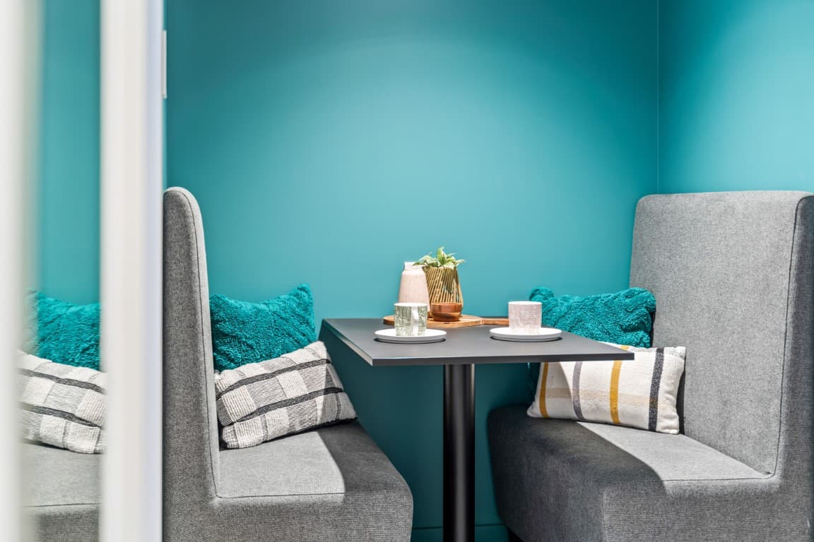 Cosy Two Bedroom Apartment - 5