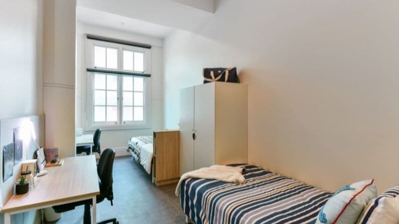 Twin Room Deluxe - 3