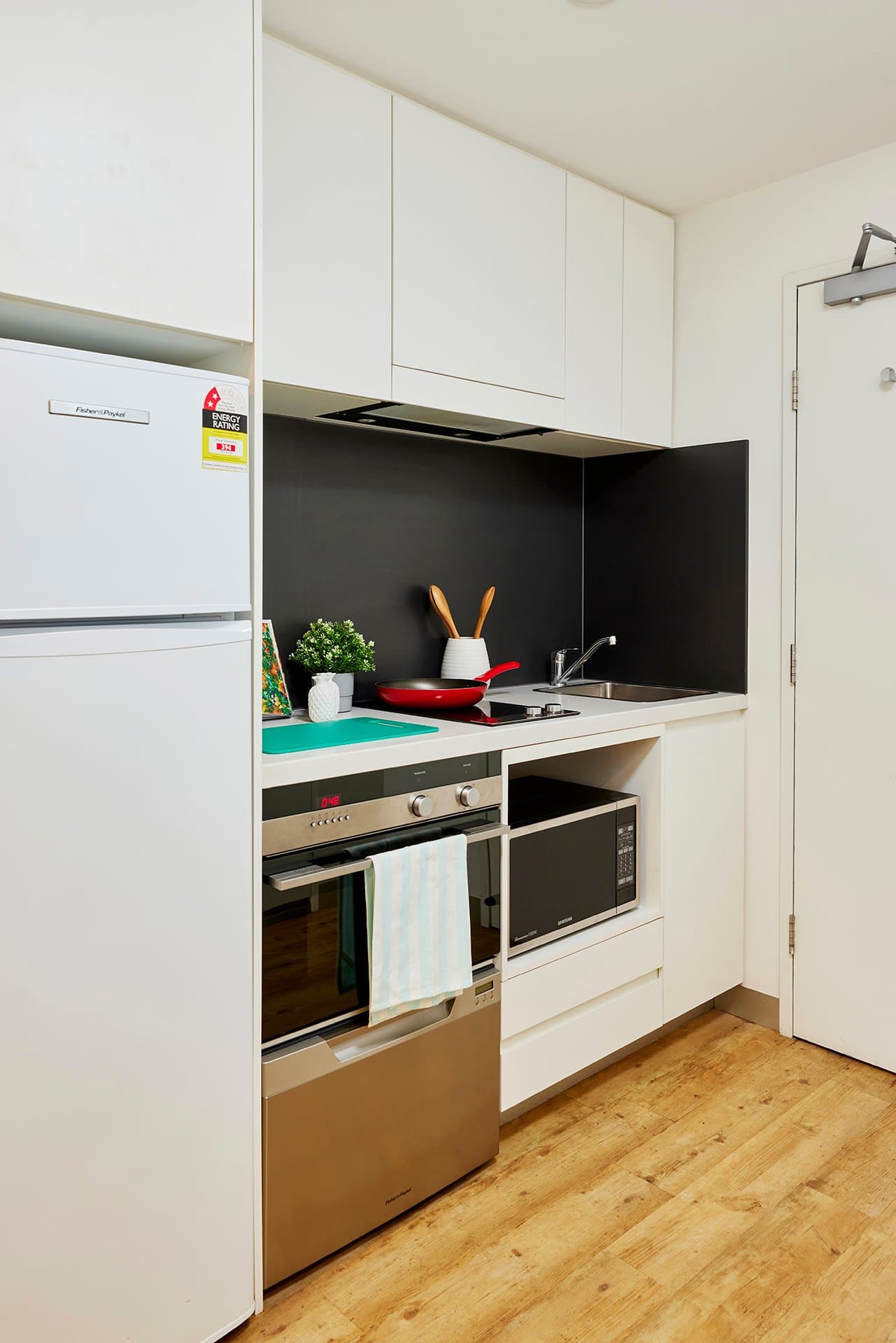 Ultra Twin King Single Bed Apartment - 3