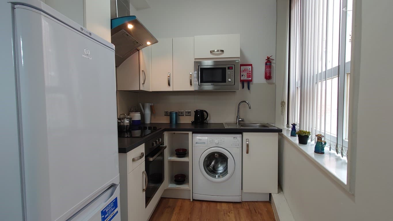 En-Suite - 6
