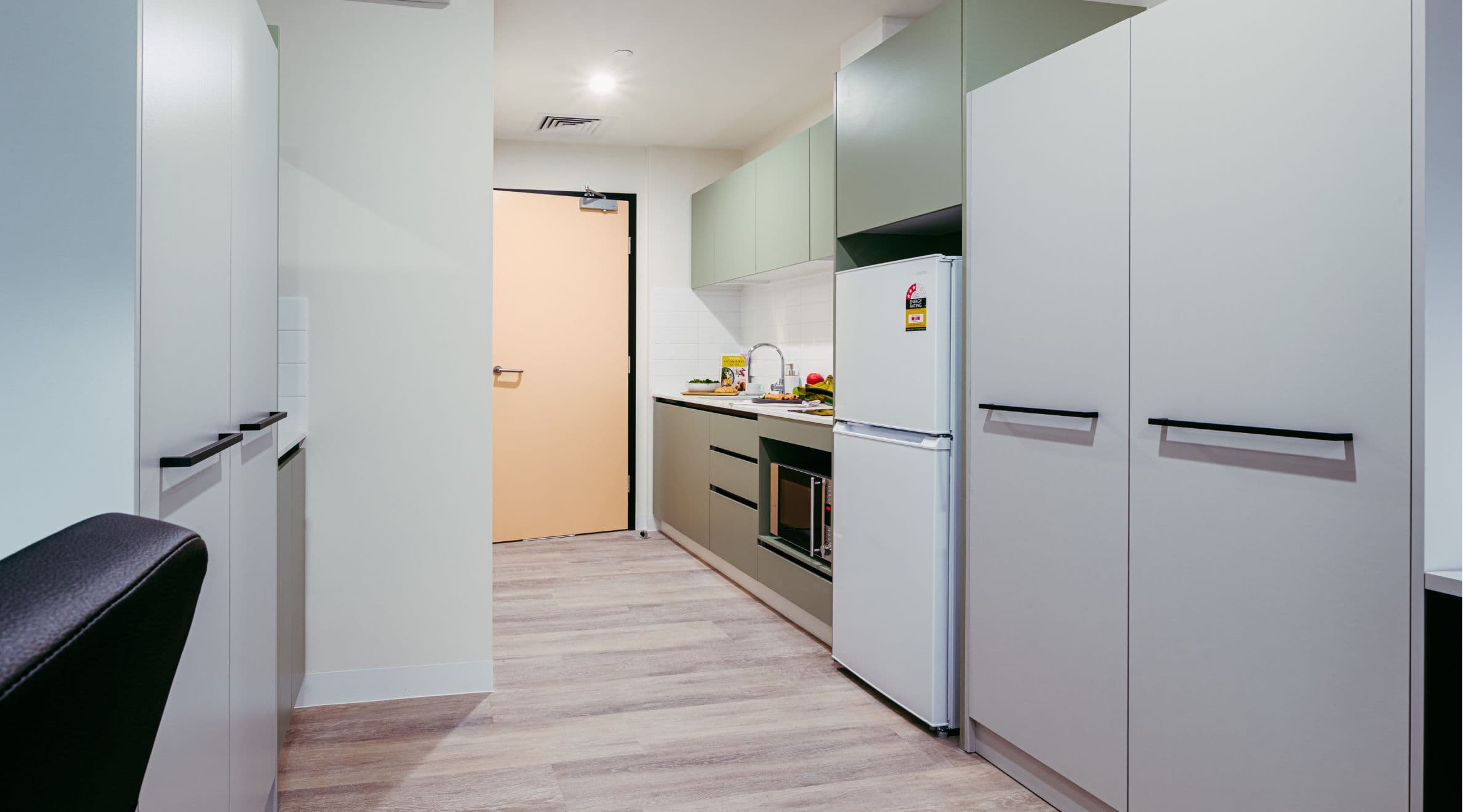 Studio Twin Share ( High Floor ) - 4