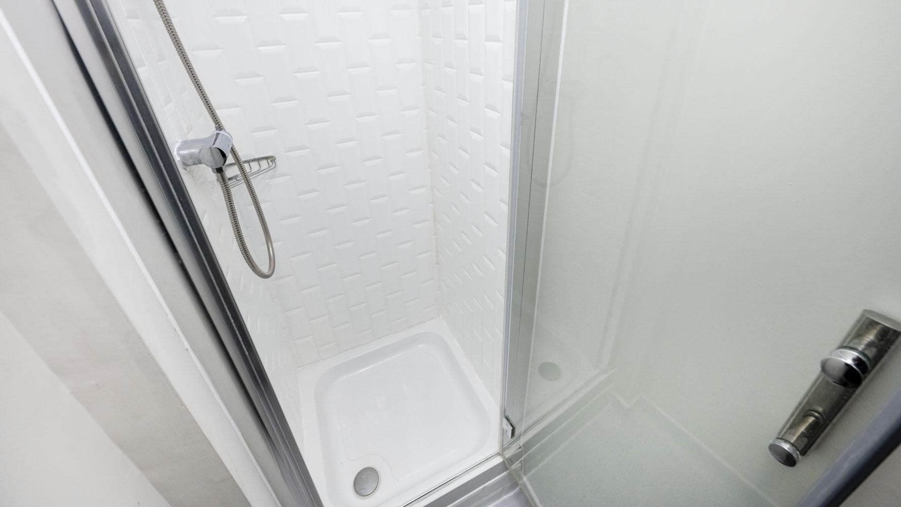 Classic 1 Bed Flat - 3