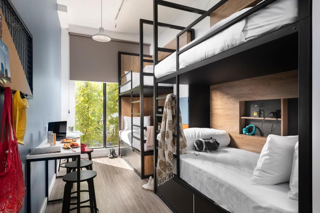1 Person In 4-Bed Dormitory - Mixed - 6