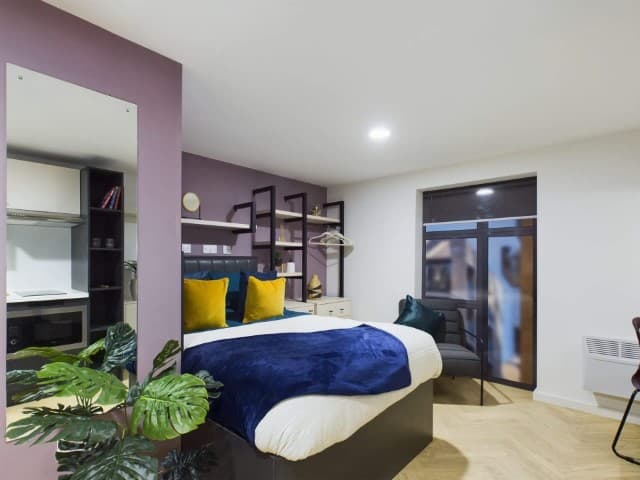 Premium Studio - 4
