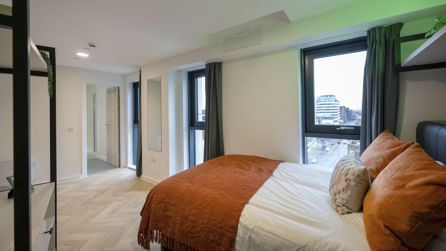 Platinum Ensuite - 5