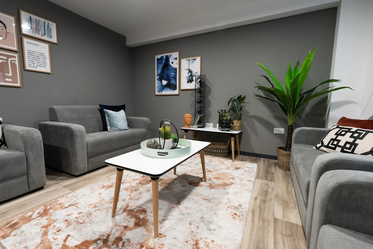 Platinum En-Suite - 9