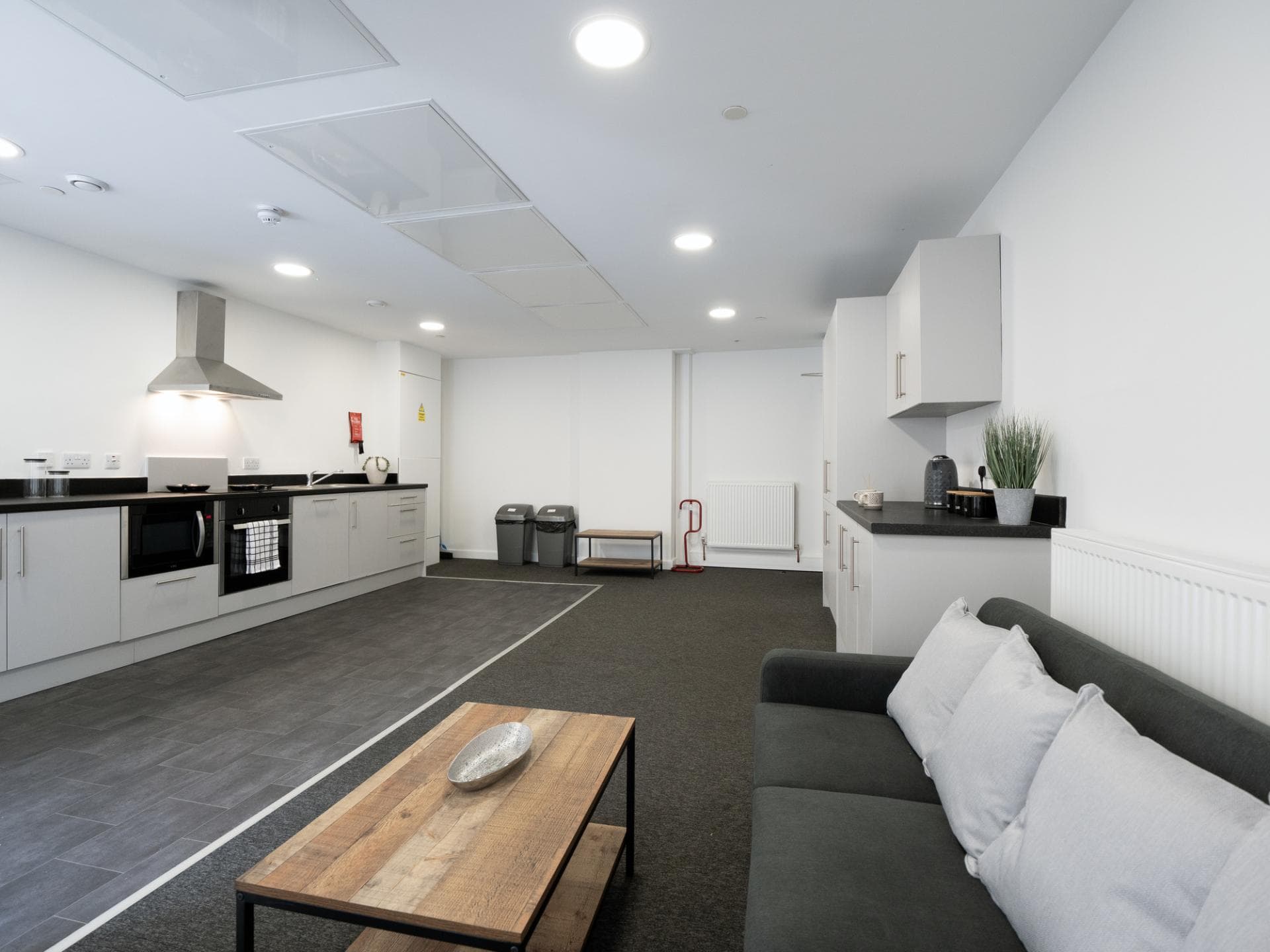 9 Bed Classic En-Suite - 2