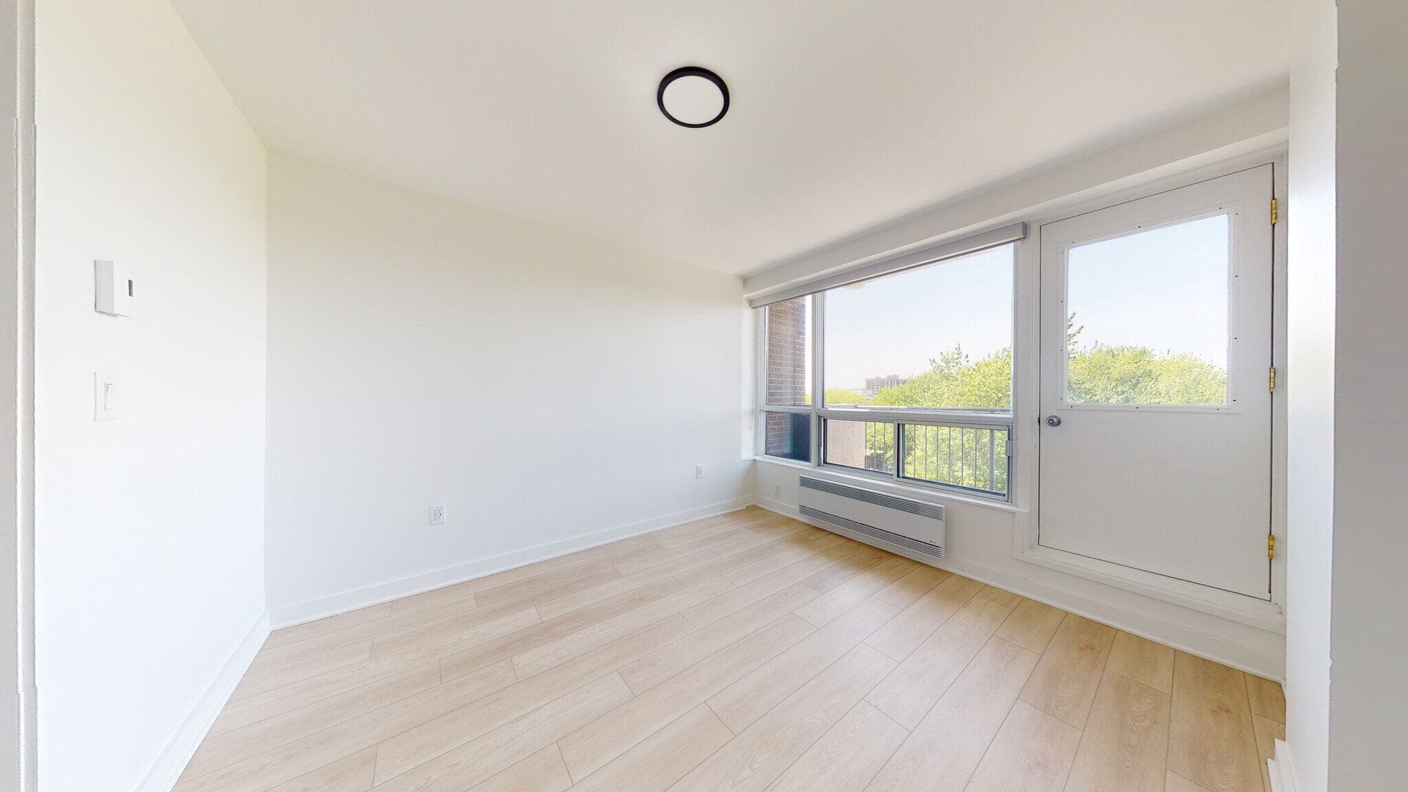 2 Bedroom + Den - Plan E - 1