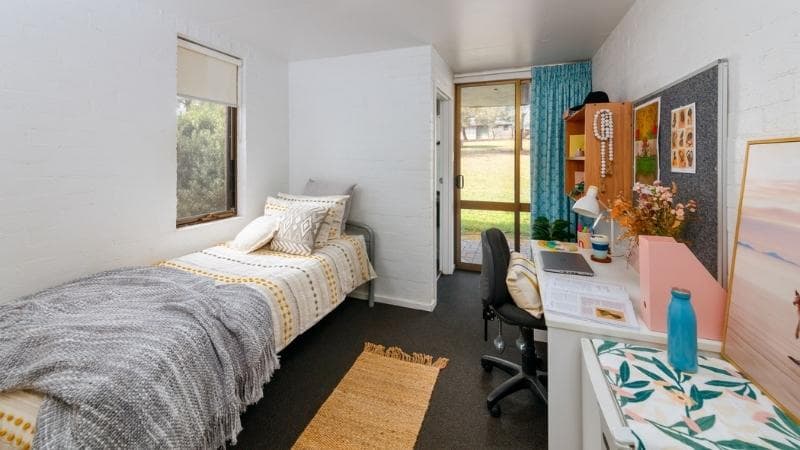 Mulleum - Studio With Ensuite - 1