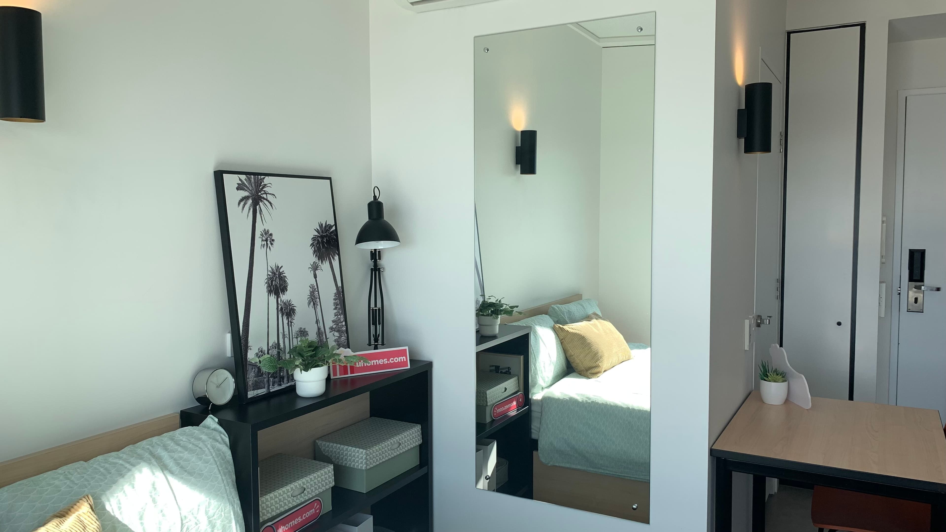 Premium Studio Apartment - 13