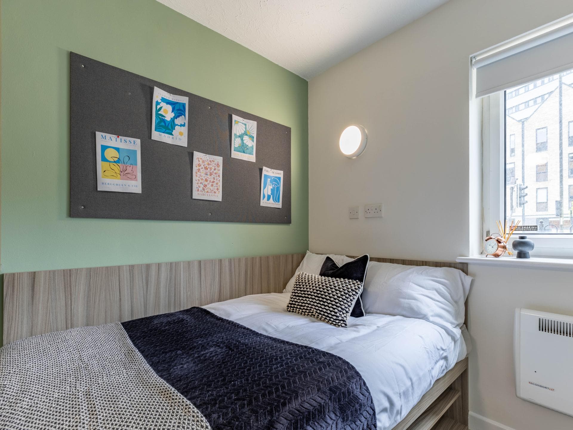 Accessible En-Suite - 2