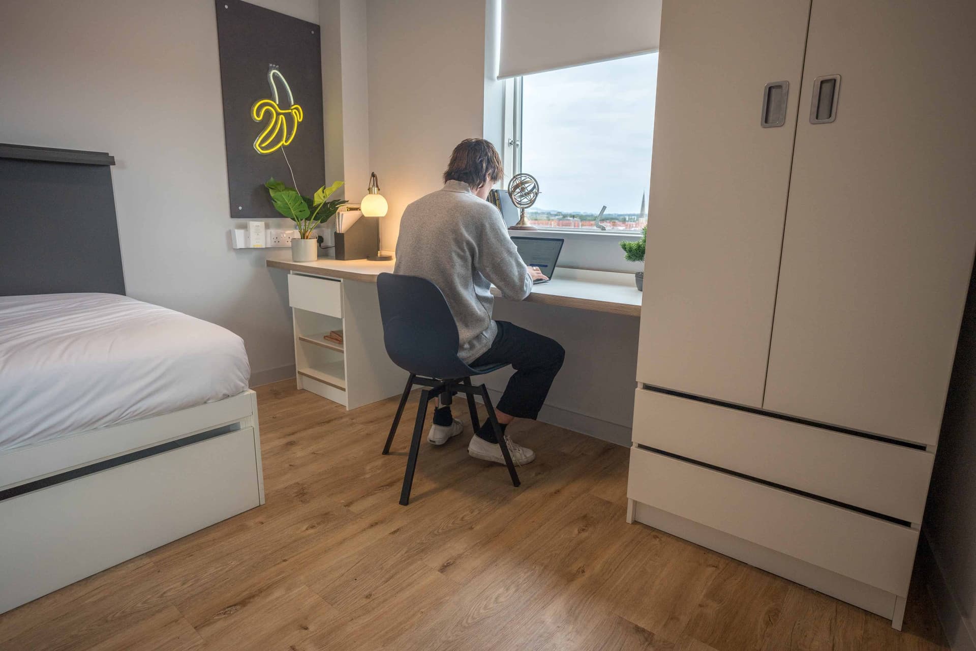 Large Platinum En-Suite - 2