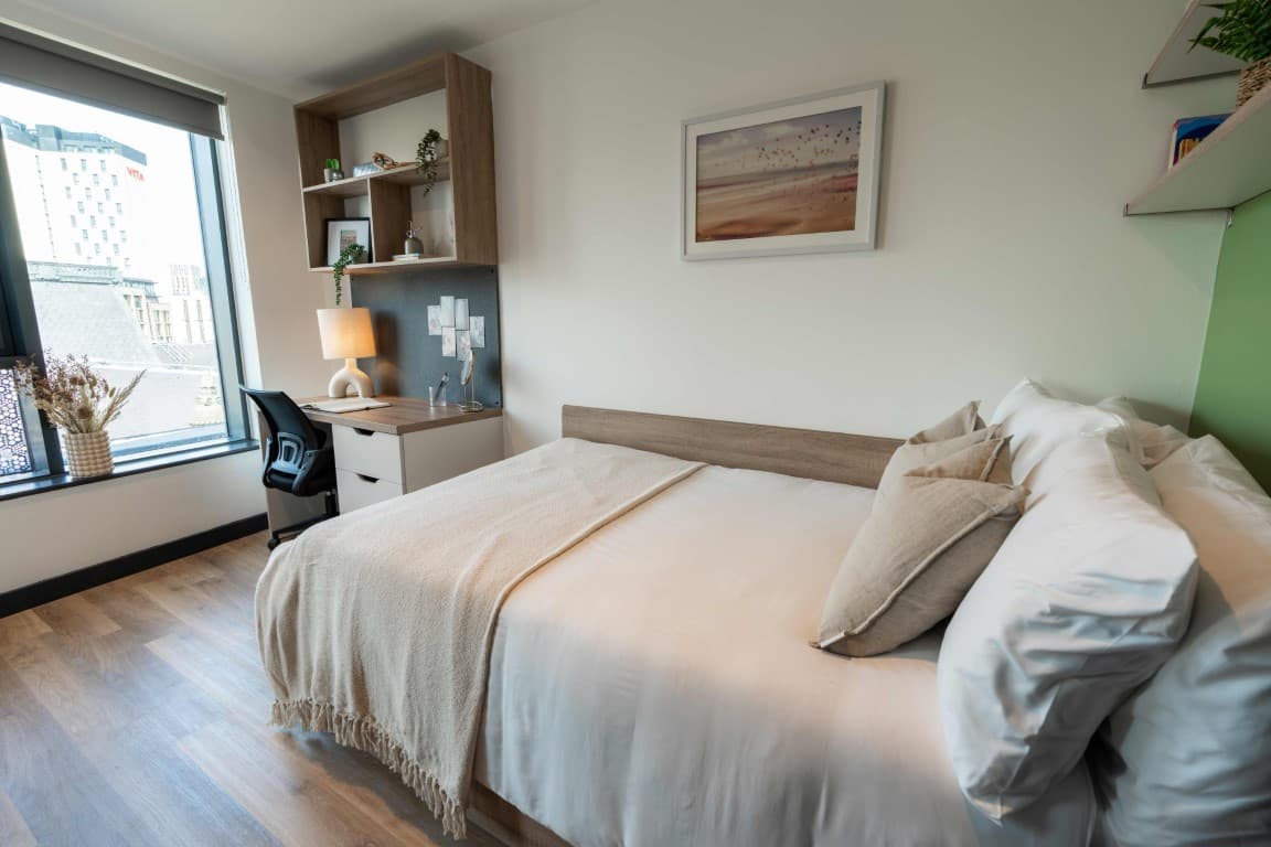 Gold En Suite - 7
