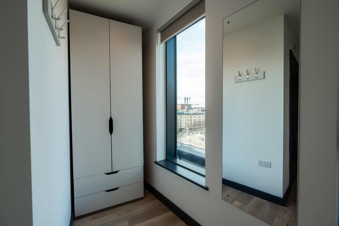 Gold En Suite - 8