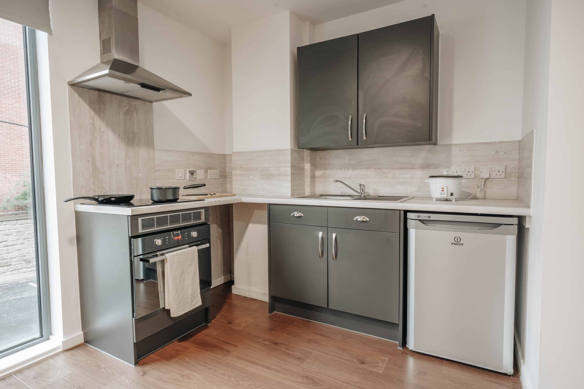 Platinum Loft Apartment - 5