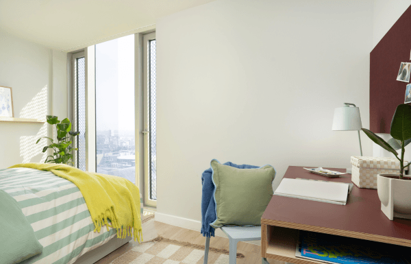 Large Accessible En Suite - 1