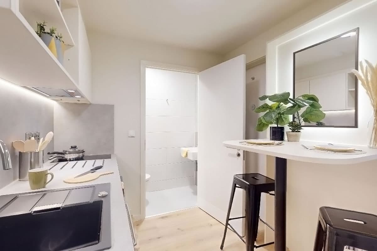 Bronze Two Bed Apartment Plus - 5