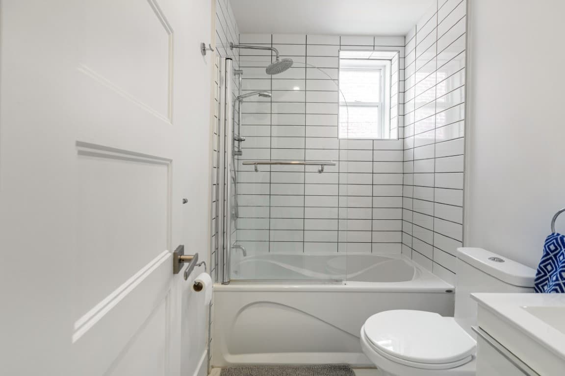 Deluxe Room - Décarie - 11