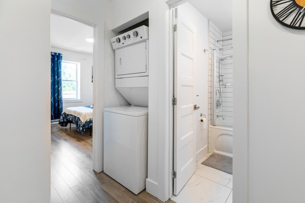 Deluxe Room - Décarie - 9