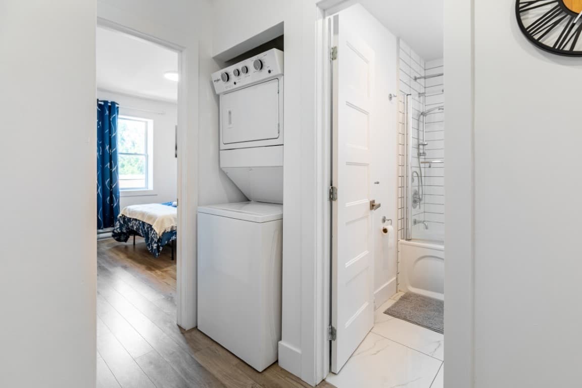 Flex Balcony - Décarie - 18