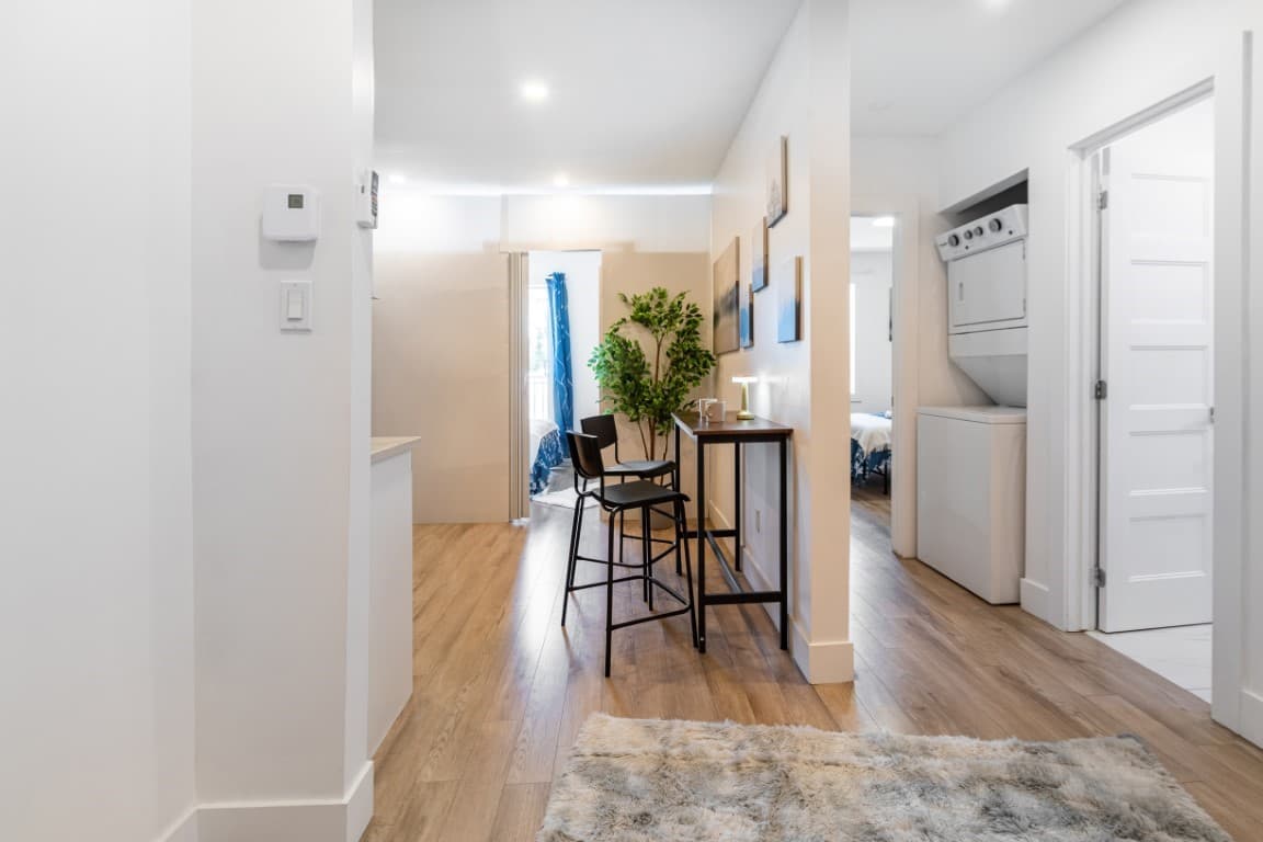 Flex Balcony - Décarie - 8