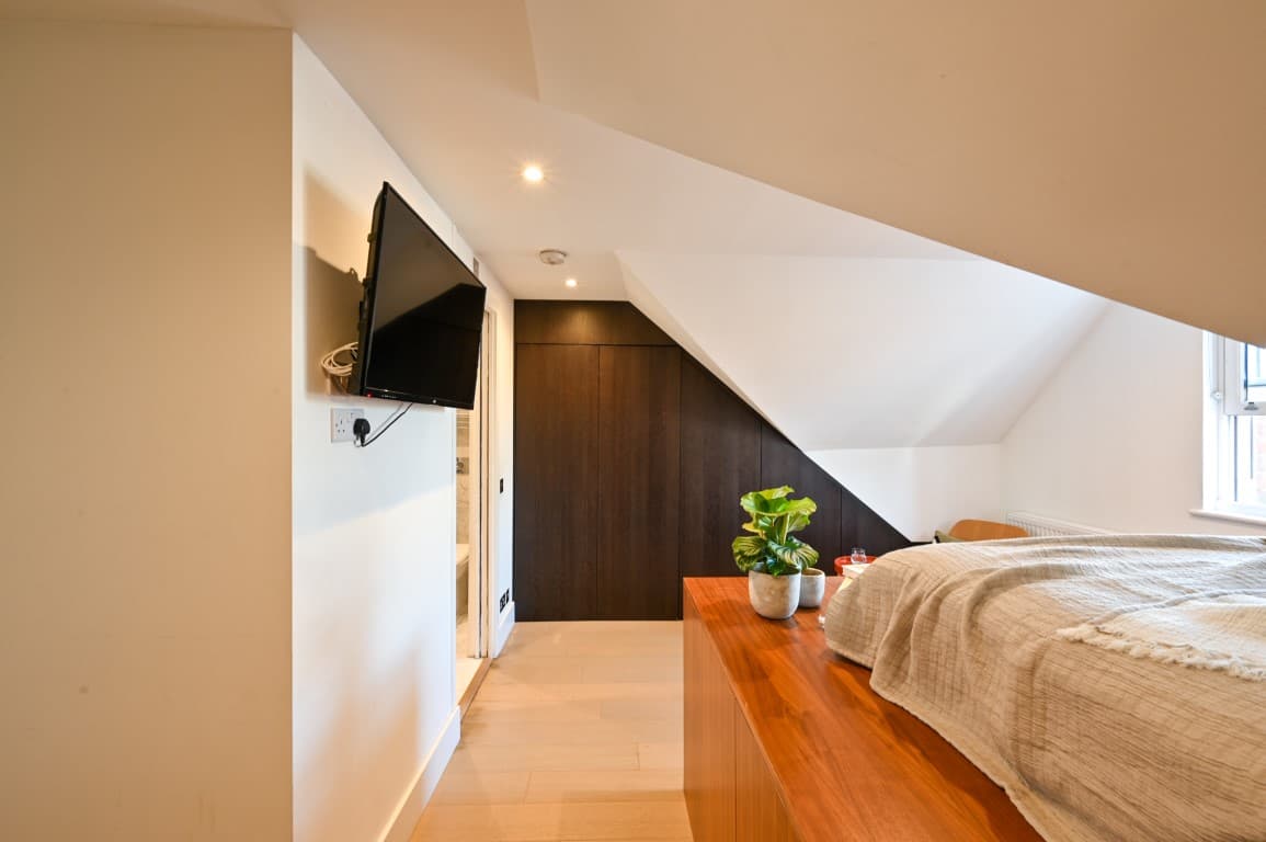 Standard En-Suite - 5