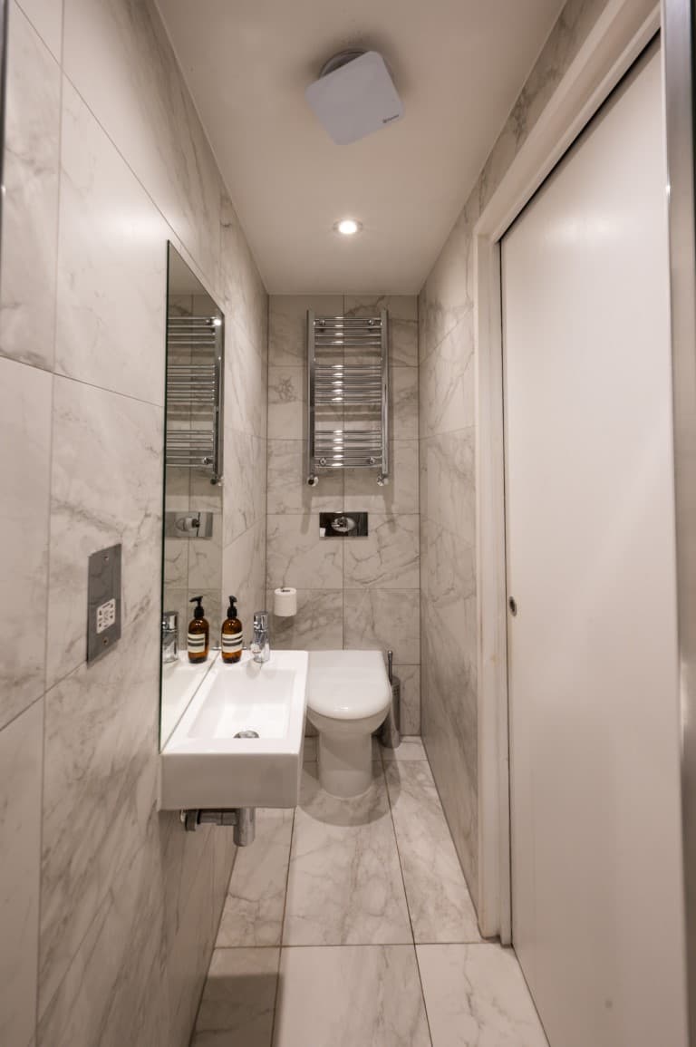 Standard En-Suite - 9