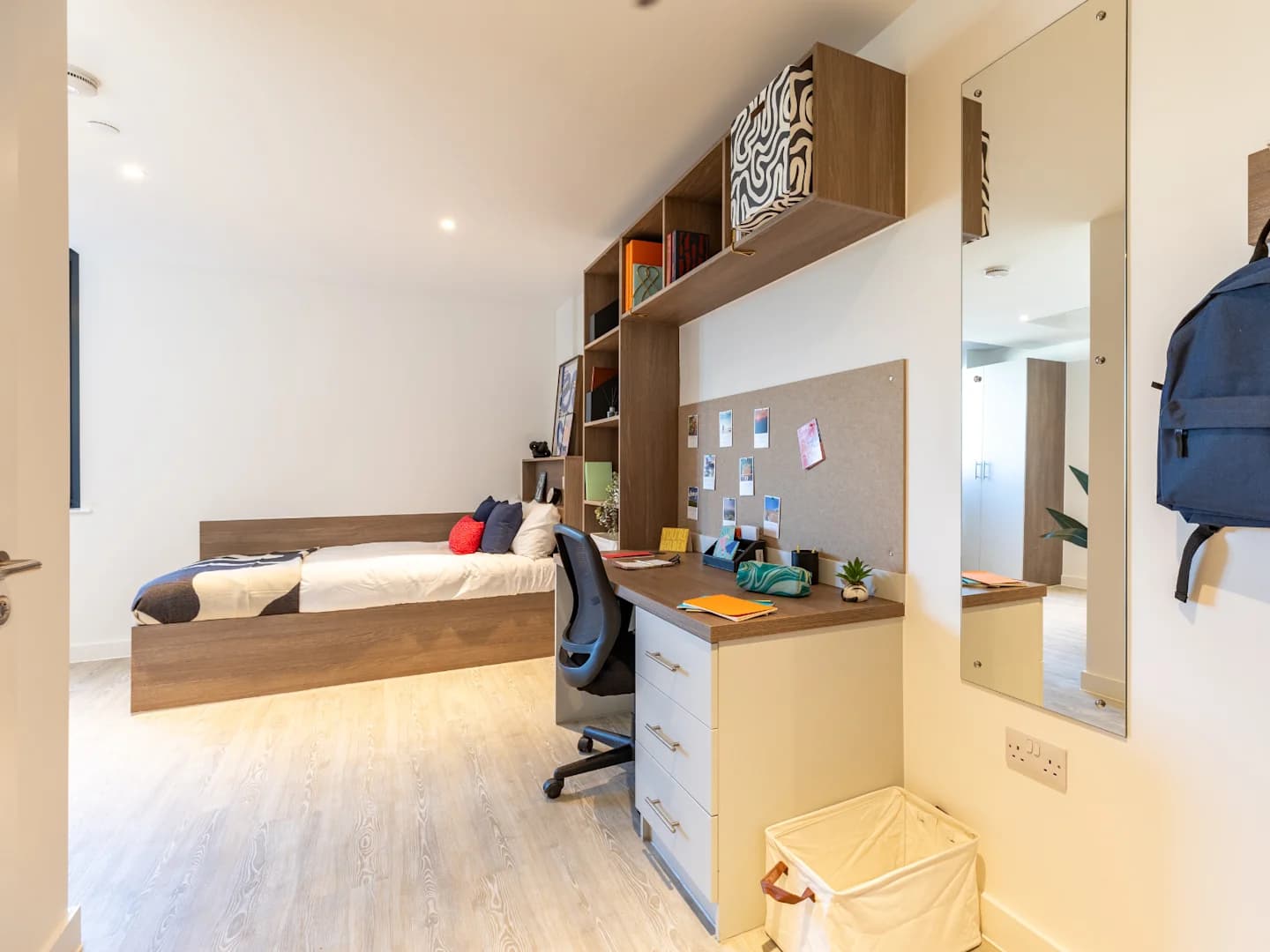 Skyline Platinum Studio - 5