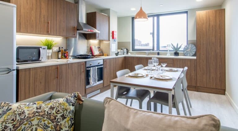 En Suite Cluster Premium Accessible - 4