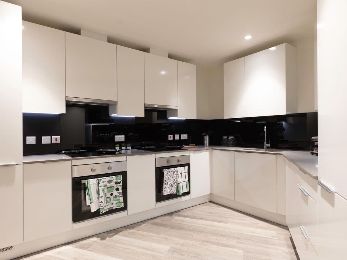 Premium Ensuite - 4