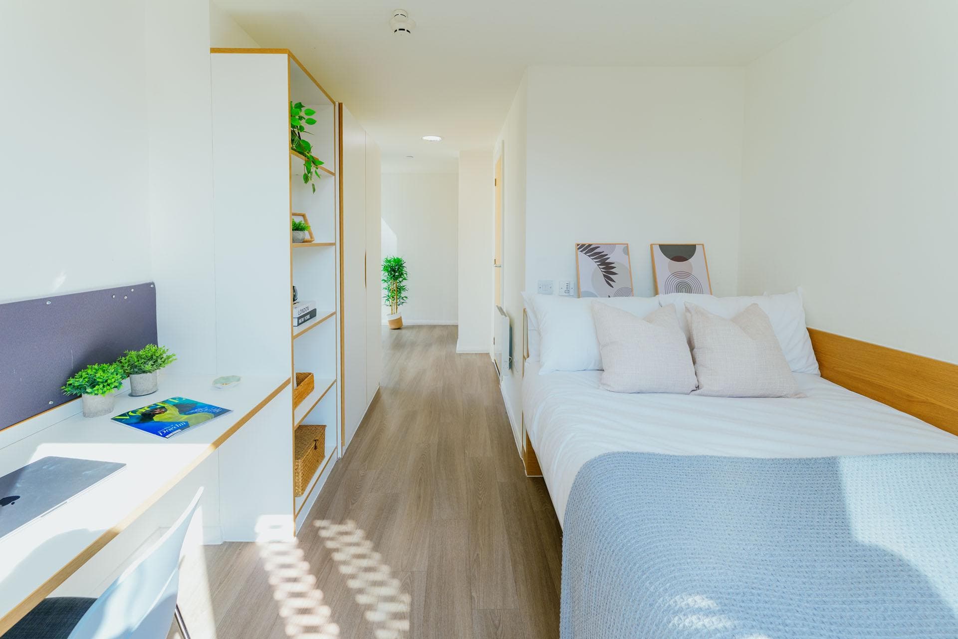 Silver En Suite - 11